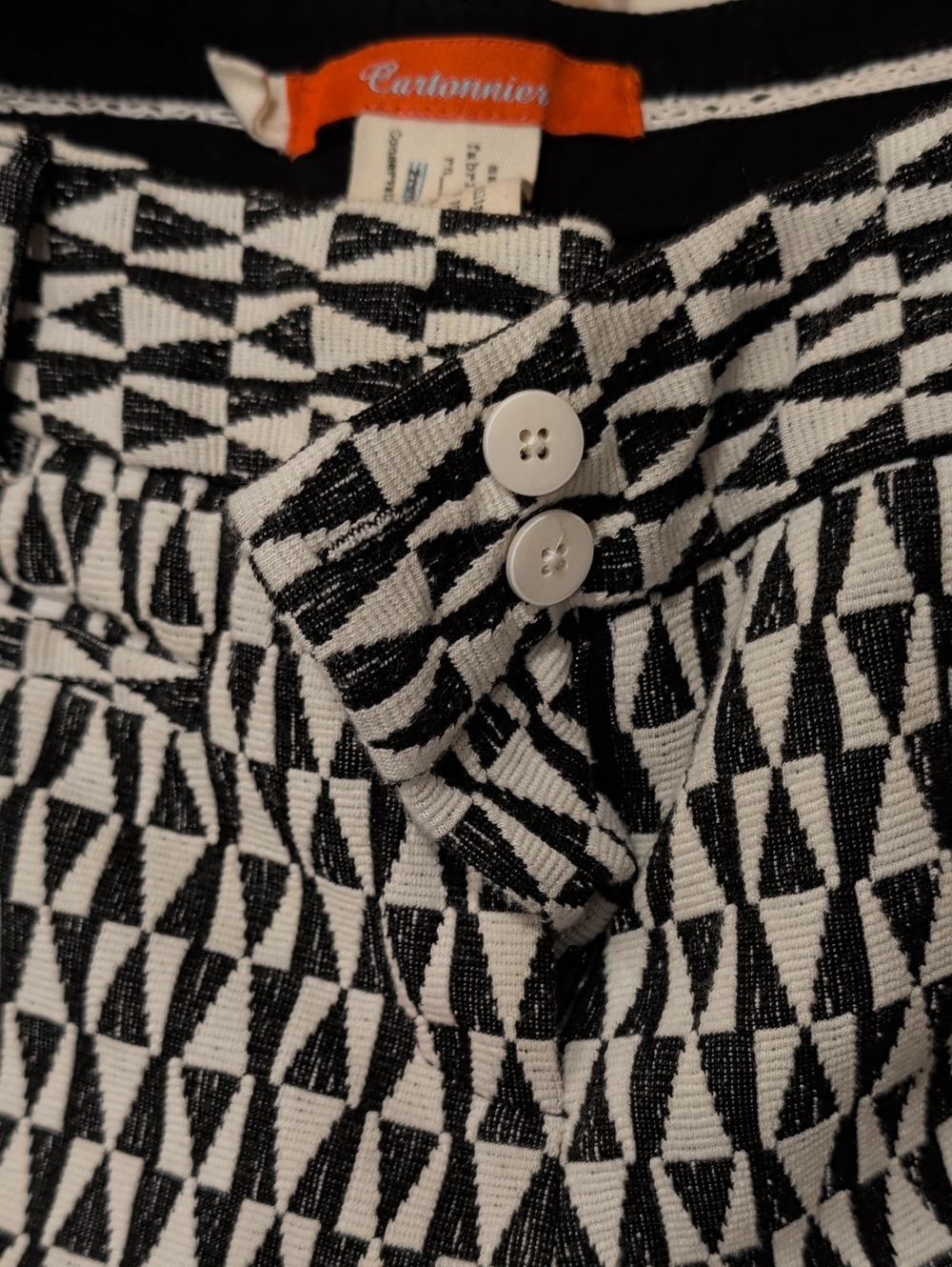 Cartonnier Anthropology Black & White Geometric Knit Shorts Trousers SZ 2